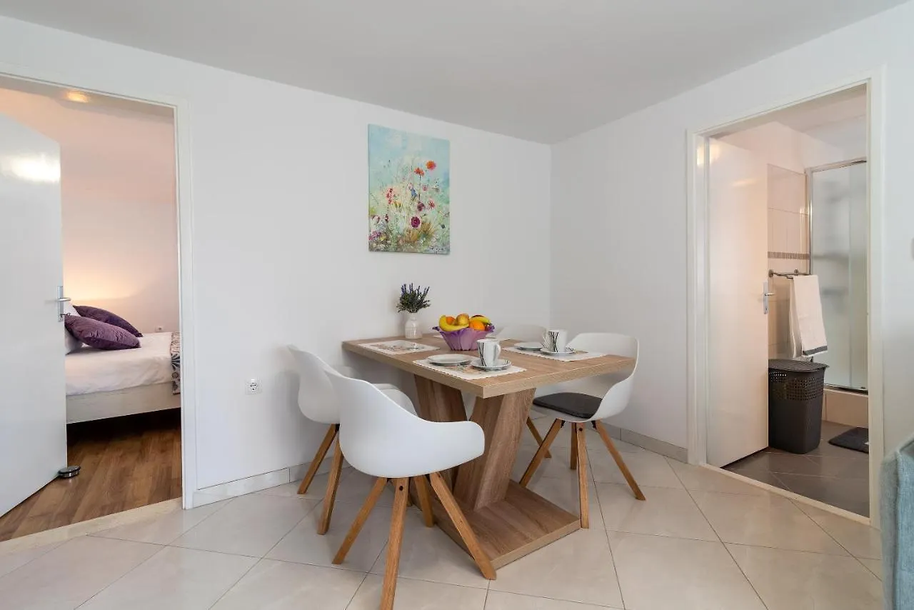 Novi Apartment Trogir