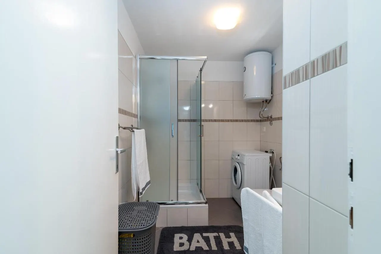 Novi Apartment Trogir Croatia