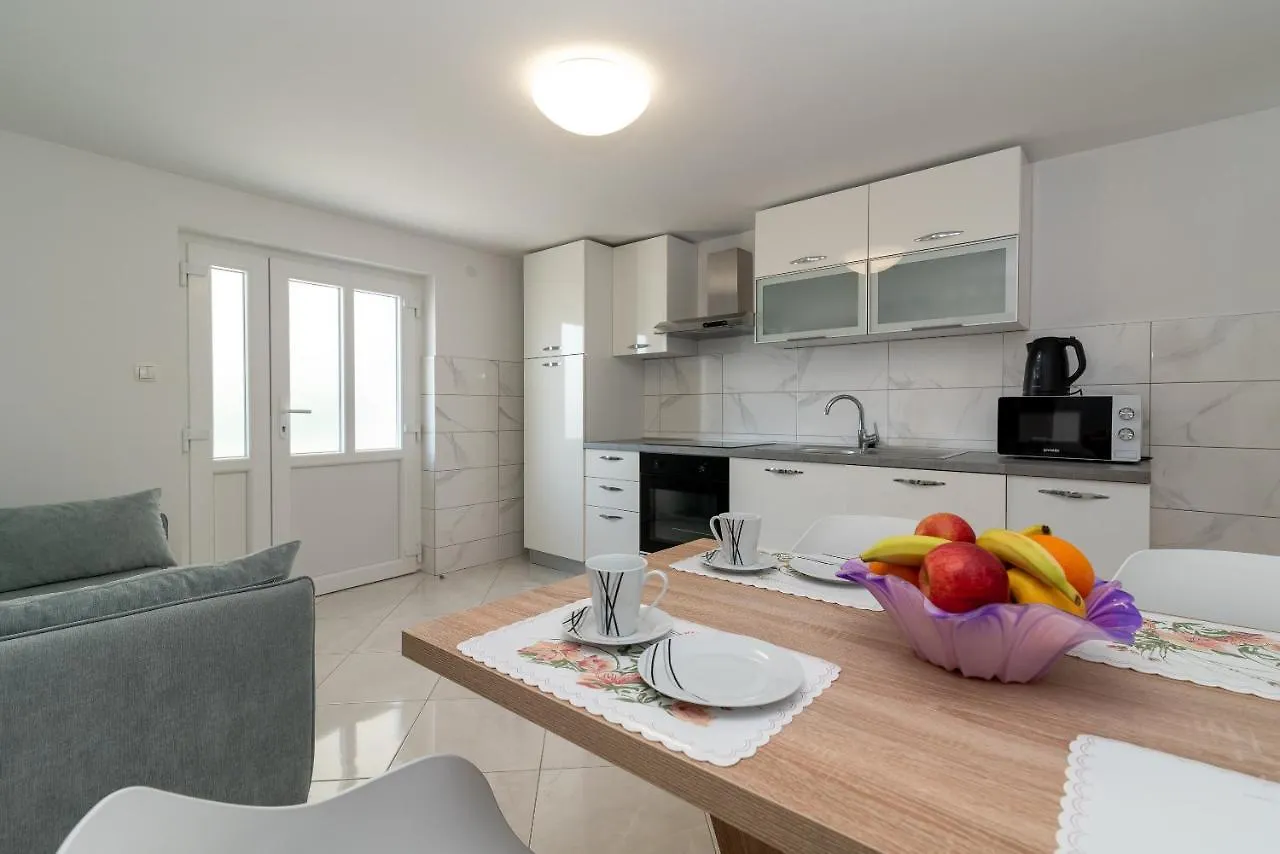 Novi Apartment Trogir