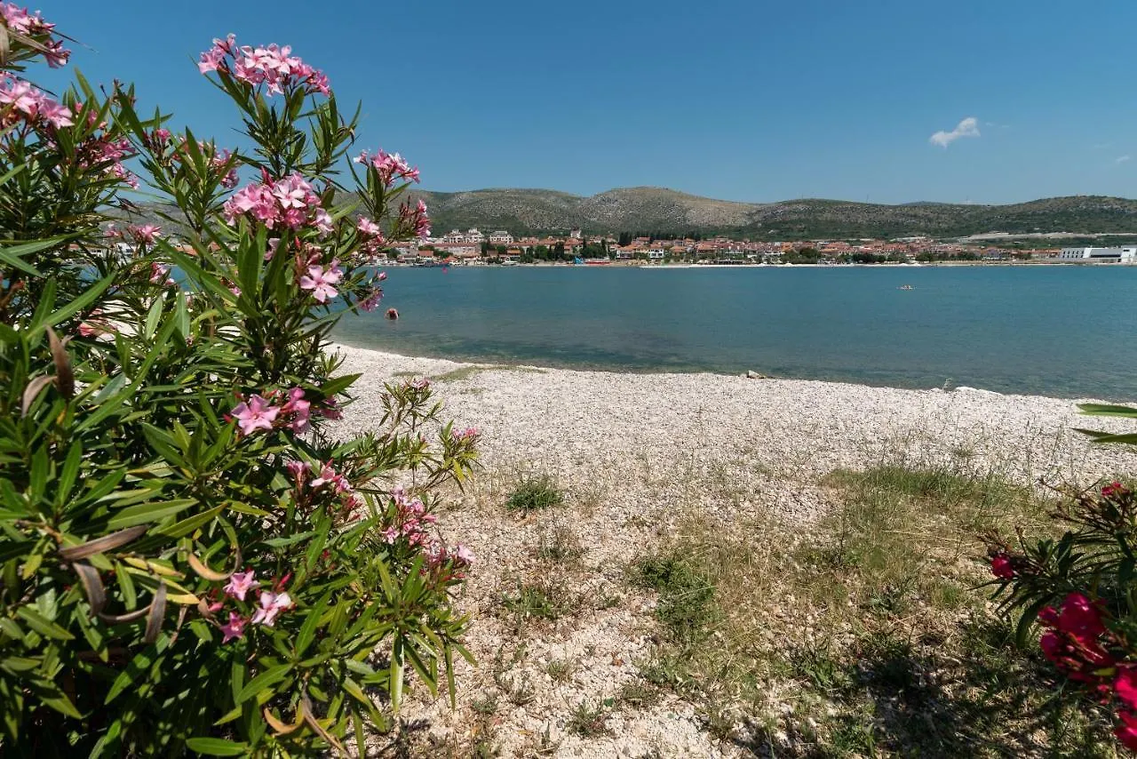 Novi Apartment Trogir 0*,  Croatia