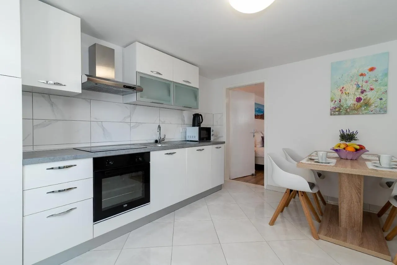 Novi Apartment Trogir