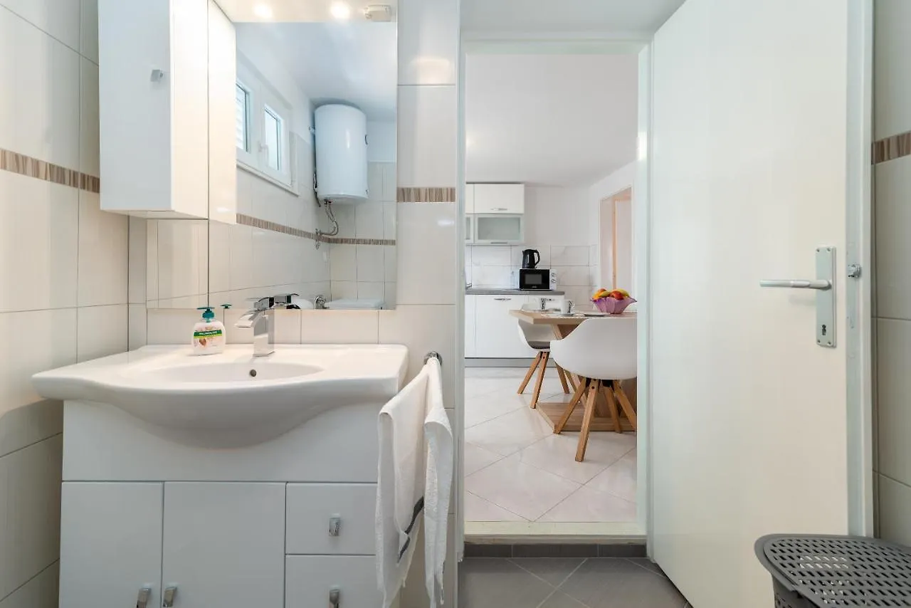 Novi Apartment Trogir